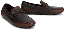 Load image into Gallery viewer, Leather loafers