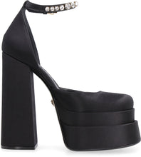 Load image into Gallery viewer, Medusa Aevitas satin pumps