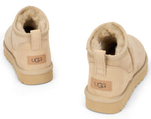 Load image into Gallery viewer, Beige ankle boot comfortable and versatile for any occasion