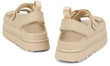 Load image into Gallery viewer, GoldenGlow sandals with Plateau