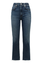 Load image into Gallery viewer, Daphne cropped jeans