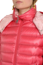 Load image into Gallery viewer, Dalles hooded full-zip down jacket