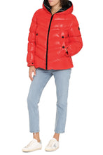 Load image into Gallery viewer, Clair hooded down jacket