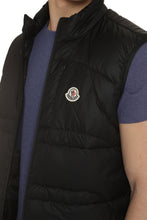 Load image into Gallery viewer, Ursa full zip field vest