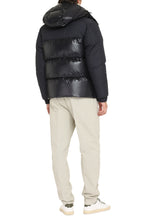 Load image into Gallery viewer, Bayuda hooded nylon down jacket