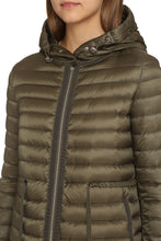 Load image into Gallery viewer, Raie Hooded full-zip down jacket