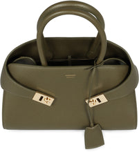 Load image into Gallery viewer, Hug S leather handbag