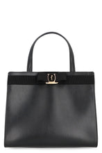 Load image into Gallery viewer, Vara bow detail tote bag