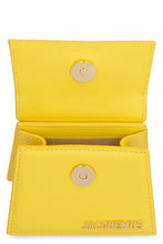 Load image into Gallery viewer, Le Chiquito leather handbag