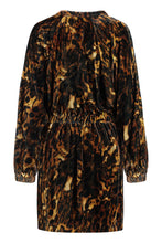 Load image into Gallery viewer, Lassie velvet dress