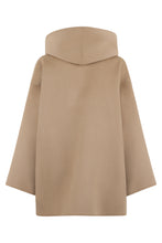 Load image into Gallery viewer, Short coat in wool and cashmere
