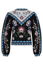 Load image into Gallery viewer, Crew neck sweater with jacquard pattern