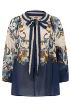 Load image into Gallery viewer, Printed blouse with bow collar
