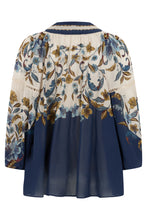 Load image into Gallery viewer, Printed blouse with bow collar