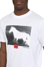 Load image into Gallery viewer, Cotton crew-neck T-shirt