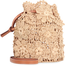 Load image into Gallery viewer, Raffia bucket bag