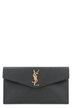 Load image into Gallery viewer, Uptown leather clutch
