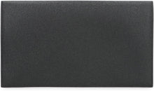 Load image into Gallery viewer, Uptown leather clutch