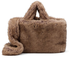 Load image into Gallery viewer, Livi tote bag in synthetic fur