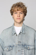 Load image into Gallery viewer, Size Sticker denim jacket