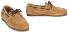 Load image into Gallery viewer, Boat shoes in suede leather