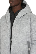 Load image into Gallery viewer, Hooded full-zip down jacket
