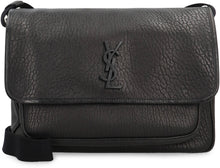 Load image into Gallery viewer, Messenger NIKI in hammered leather