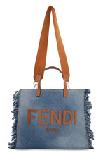 Load image into Gallery viewer, Logo detail tote bag