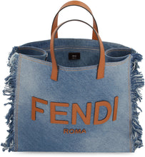 Load image into Gallery viewer, Logo detail tote bag