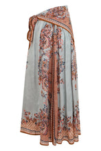 Load image into Gallery viewer, Long skirt with knot