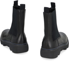 Load image into Gallery viewer, Leather Chelsea boots
