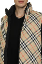 Load image into Gallery viewer, Full zip down vest
