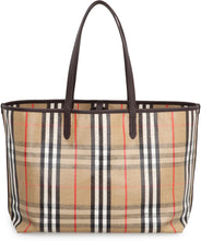 Load image into Gallery viewer, Highlands media Tote bag