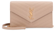 Load image into Gallery viewer, Pochette Cassandre with chain