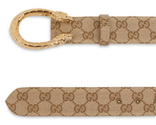 Load image into Gallery viewer, Belt with distinctive buckle