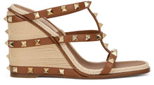 Load image into Gallery viewer, Wedge Sandal Rockstud In Calfskin With Cornely Embroidery