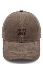 Load image into Gallery viewer, Velvet baseball cap with embroidered logo