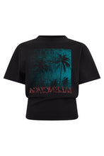 Load image into Gallery viewer, Crop T-shirt with Graphic Design