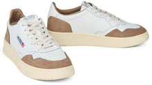 Load image into Gallery viewer, Sneaker Medalist Aulm in leather and suede
