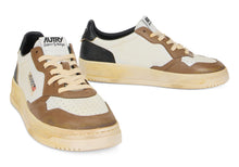 Load image into Gallery viewer, Sneakers with high sole