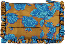 Load image into Gallery viewer, Hottie jacquard pouch