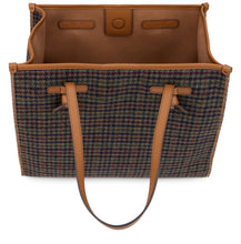 Load image into Gallery viewer, Tote bag with included pouch