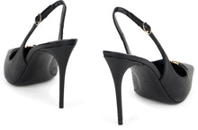 Load image into Gallery viewer, Leather pumps with logo