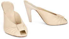 Load image into Gallery viewer, Suzie sandals with bow