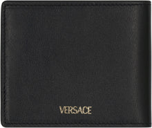 Load image into Gallery viewer, Medusa Biggie leather wallet