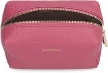 Load image into Gallery viewer, Leather wash bag