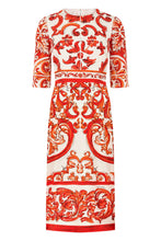 Load image into Gallery viewer, Midi dress in printed silk