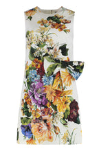 Load image into Gallery viewer, Dress print bouquet flowers