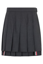 Load image into Gallery viewer, Pleated mini skirt
