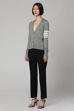Load image into Gallery viewer, Virgin wool cardigan